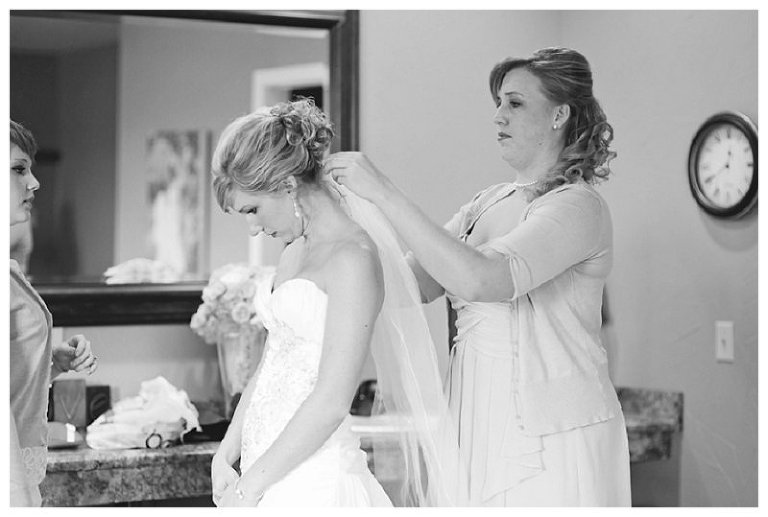 Huntsville, Alabama Wedding Photography (Diana and Landon are Married!)